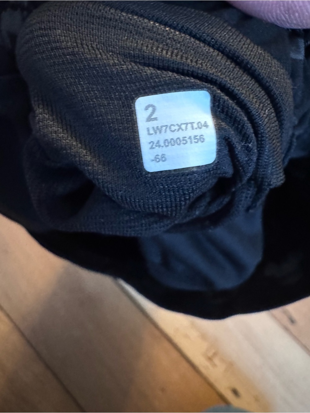 lululemon athletica Black Disney Mickey Print Women's Athletic Shorts Size 2 - Picture 5 of 5